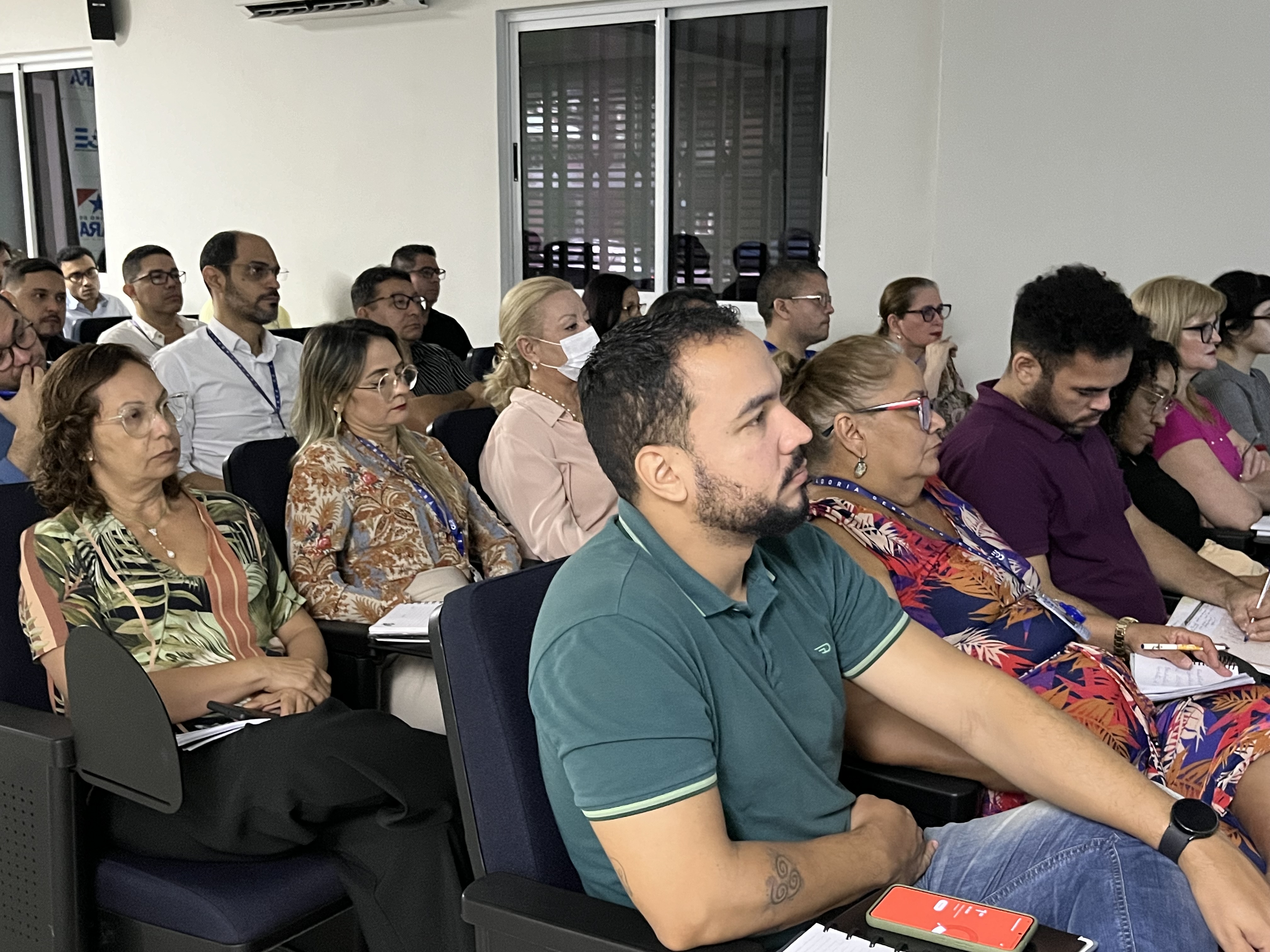 Servidores da CGE participam de evento sobre Contratações Públicas Sustentáveis